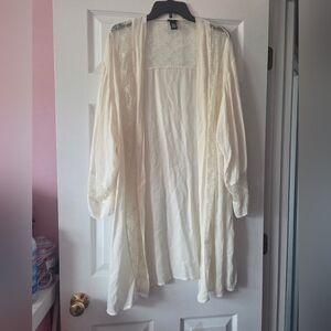 Elegant Cream Lace Kimono Cardigan Size XS